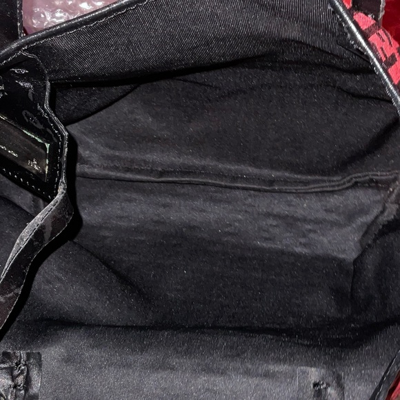 Fendi Red and Black Logo Canvas Tote with Matching Pouch 12X8 inch - Picture 6 of 12